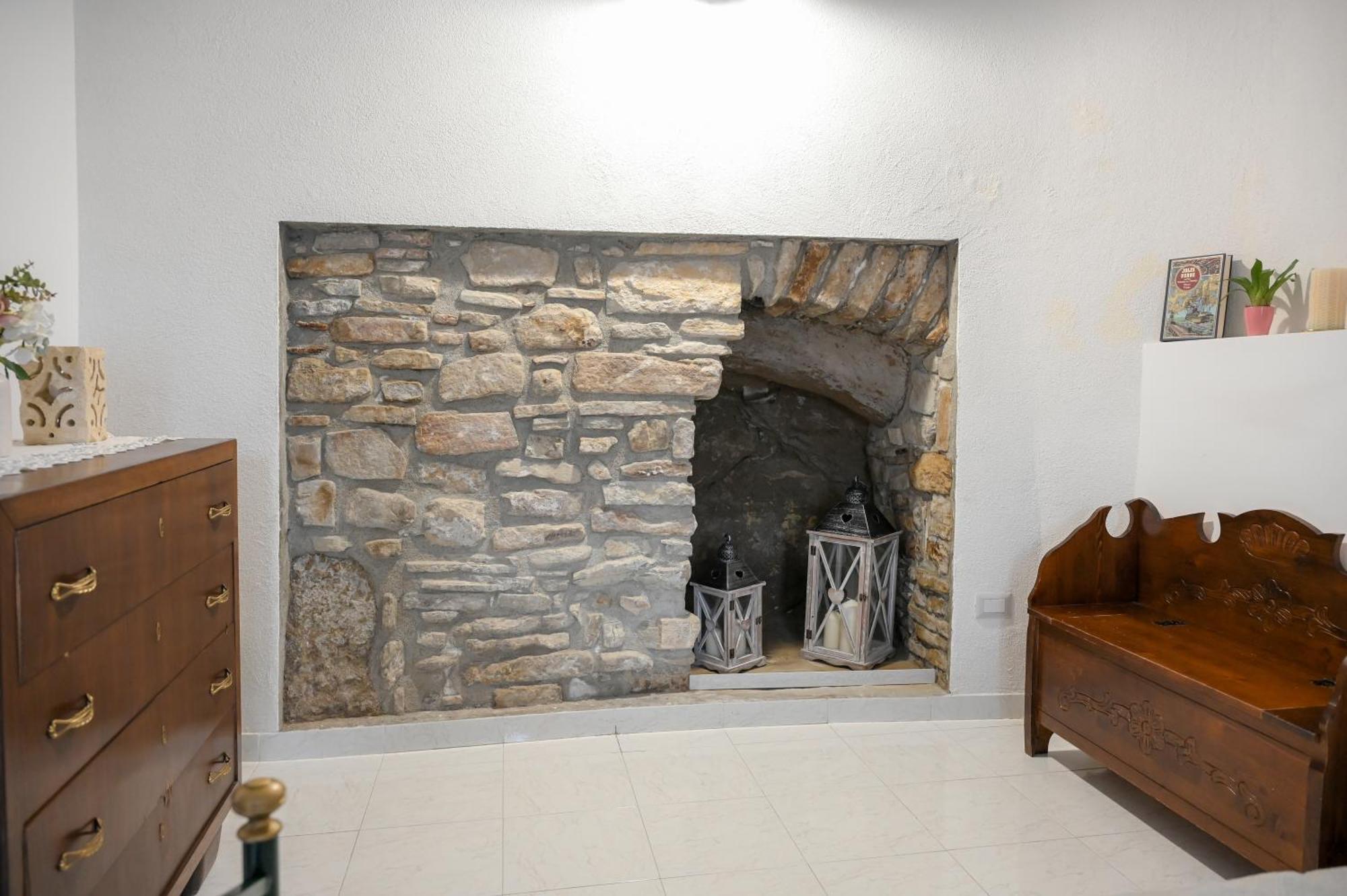 Karlin'S House Anzi - Albergo Diffuso Extérieur photo
